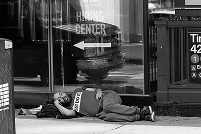 Homeless : Street Life : New York : Personal Photo Projects : Photos : Richard Moore : Photographer